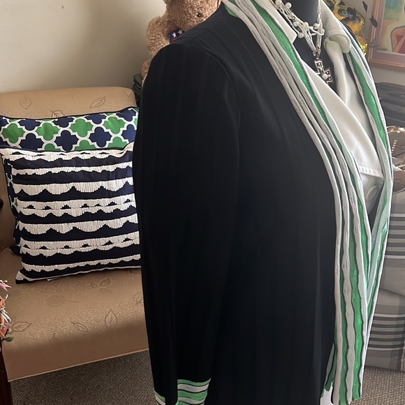 Delightful Ming Wang lightweight sweater. - Picture 5 of 7